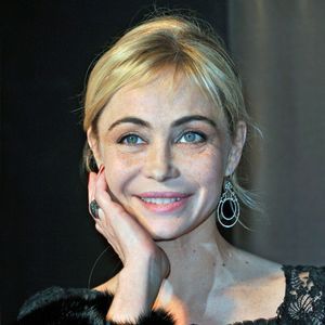 Emmanuelle Beart Publie Une Rare Photo De Sa Fille Nelly Auteuil