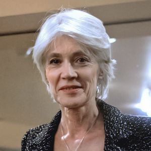 Françoise Hardy est "heureuse"