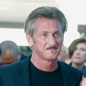 Sean Penn Confirme Son Mariage Covid