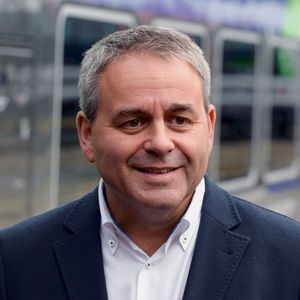 Les vives critiques de Xavier Bertrand envers Emmanuel Macron