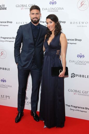 Olivier Giroud et sa femme Jennifer Giroud lors du 9ème Annual Global Gift Gala à Londres en 2018.