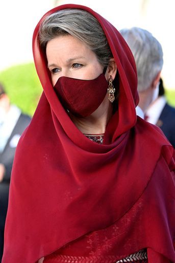 La reine des Belges Mathilde dans la Grande Mosquée du Sultan Qaboos au Sultanat d'Oman, le 3 février 2022
