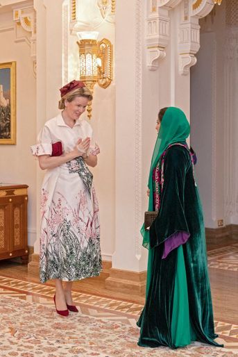 La reine des Belges Mathilde et la Première dame du Sultanat d'Oman, le 3 février 2022
