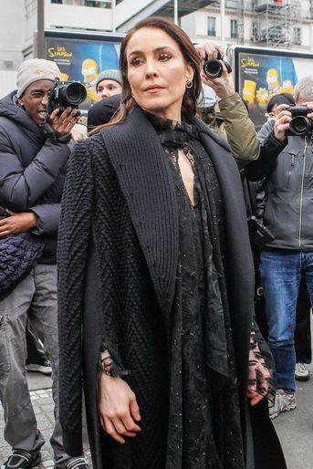 Noomi Rapace au défilé Fendi à Paris le 27 janvier 2022