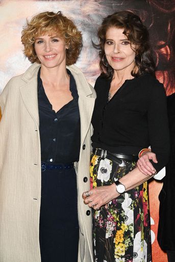 Cécile de France et Fanny Ardant à l'avant-première du film «Les jeunes amants» à l'UGC Ciné Cité les Halles à Paris le 31 janvier 2022