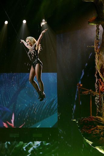 Britney Spears sur la scène du Planet Hollywood Resort le 4 mars 2015 à Las Vegas pour «Britney: Piece Of Me».