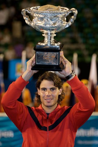 Rafael Nadal remporte l&#039;Open d&#039;Australie en 2009.