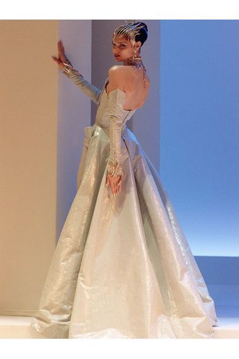 La collection Haute Couture 2000.