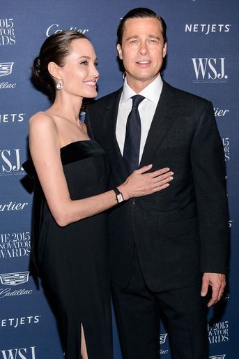 Angelina Jolie et Brad Pitt ont fameusement débuté leur histoire d&#039;amour en 2005 après s&#039;être rencontrés sur le tournage de «Mr. et Mrs. Smith». Ils se sont mariés neuf ans plus tard, en août 2014, avant de rompre en septembre 2016.