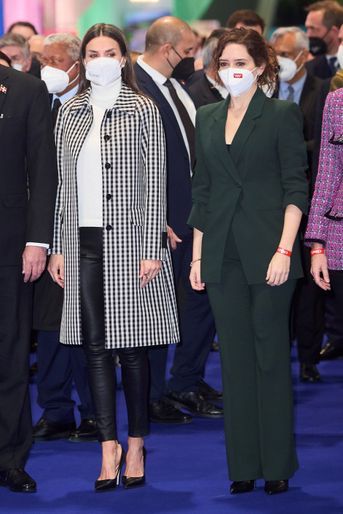 La reine Letizia d&#039;Espagne dans un manteau Mirto à Madrid, le 19 janvier 2022