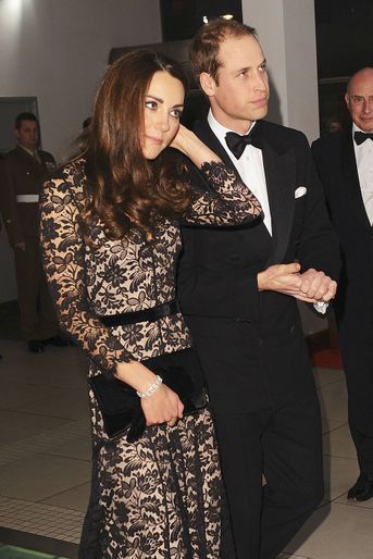 Kate Middleton et le prince William lors d'une avant-première à Londres le 8 janvier 2012.