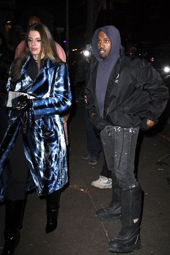 Julia Fox et Kanye West à New York le 4 janvier 2022.  