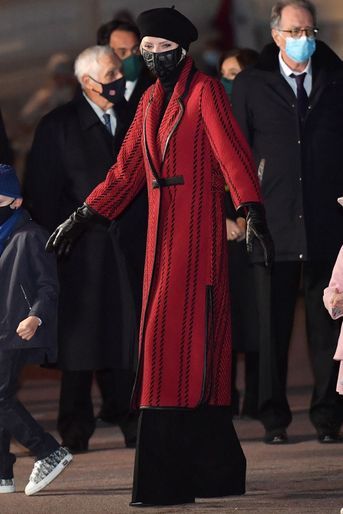 La princesse Charlène de Monaco dans un manteau Akris, le 26 janvier 2021