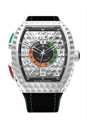 Backswing en titane, mouvement automatique, bracelet en cuir motif balle de golf. Franck Muller. 10 380 €.