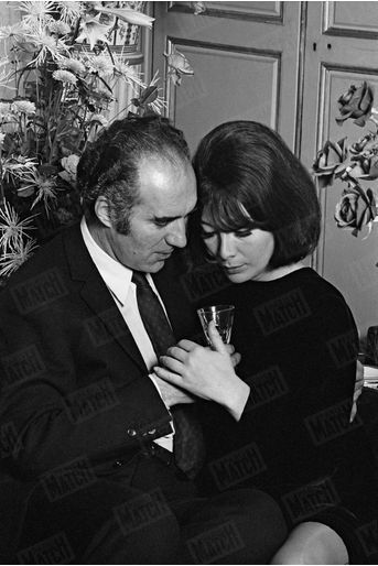 Au mariage de Juliette Gréco et Michel Piccoli, en décembre 1966.