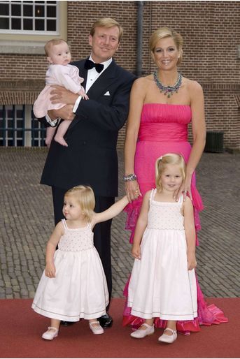 La princesse Catharina-Amalia des Pays-Bas avec ses parents et ses deux sœurs, le 1er septembre 2007