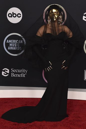 Cardi B aux American Music Awards à Los Angeles le 21 novembre 2021