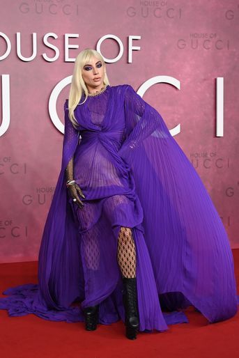 Lady Gaga (en robe Gucci) à l&#039;avant-première du film «House of Gucci» à Londres le 9 novembre 2021