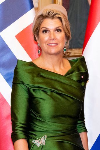 La reine Maxima des Pays-Bas, avec l'une de ses broches papillons, à Oslo le 9 novembre 2021