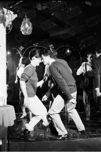 La mode du twist chez Régine, en octobre 1961.