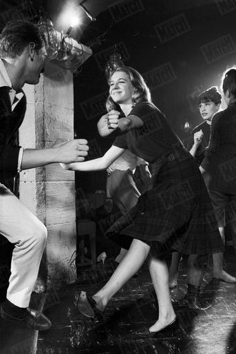 La mode du twist chez Régine, en octobre 1961.