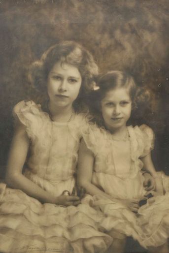 La princesse Elizabeth avec sa soeur la princesse Margaret, photo non datée