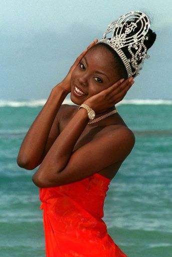 Wendy Fitzwilliam, Miss Trinite-et-Tobago élue Miss Univers en 1998