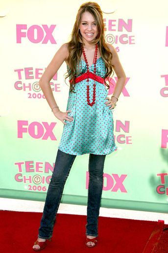 Miley Cyrus à la cérémonie des Teen Choice Awards en 2006