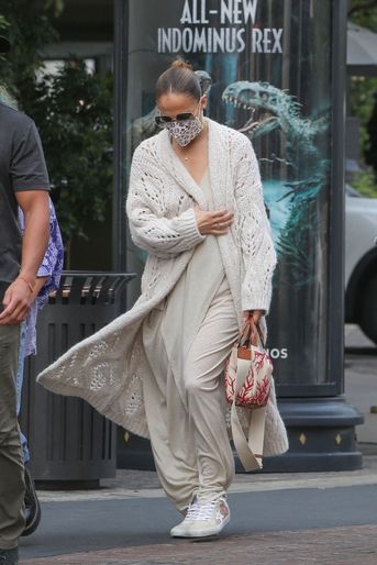 Jennifer Lopez le 23 septembre 2021 à Los Angeles.