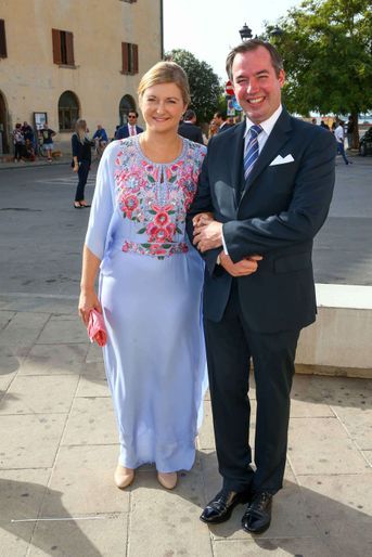 La princesse Stéphanie et le prince héritier Guillaume de Luxembourg (cousin de la mariée) à Orbetello, le 25 septembre 2021