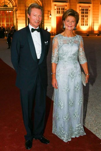 Le grand-duc Henri de Luxembourg avec sa sœur la princesse Margaretha, mère de la mariée, à Vienne le 4 septembre 2021
