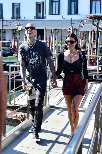Travis Barker et Kourtney Kardashian à Venise le 29 août 2021