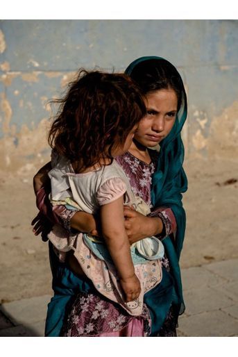 À Kandahar, le 10 août, peu avant la prise de la ville par les talibans. Sous leur règne précédent, les filles étaient mariées dès 8 ans.
