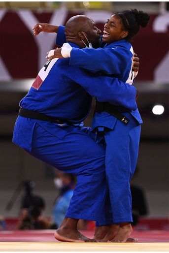 La France sacrée championne olympique de judo dans l&#039;épreuve mixte par équipe samedi 31 juillet.