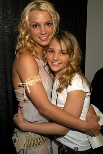 Britney Spears avec sa soeur Jamie Lynn aux Kids' Choice Awards en 2003