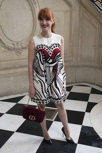 Jessica Chastain au défilé Dior haute couture automne-hiver 2021-2022 à Paris le 5 juillet 2021