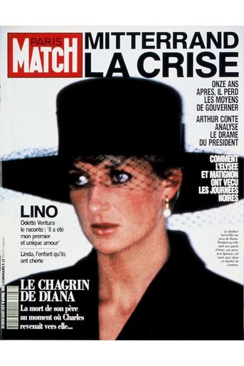 Le chagrin de Diana, après la mort de son père. Couverture du Paris Match n°2237 du 9 avril 1992.