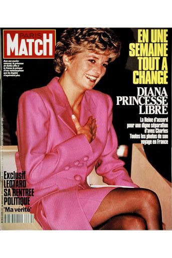 Diana princesse bientôt libre. La séparation acceptée. Couverture du Paris Match n°2270 du 26 novembre 1992.