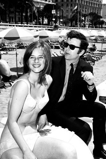 Ray Brooks et Charlotte Rampling au Festival de Cannes en 1965