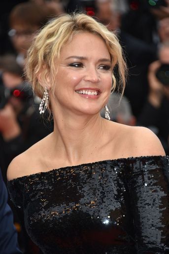 Virginie Efira au Festival de Cannes en 2019 pour le film «Sibyl» (en robe Giorgio Armani Privé et bijoux Bulgari)