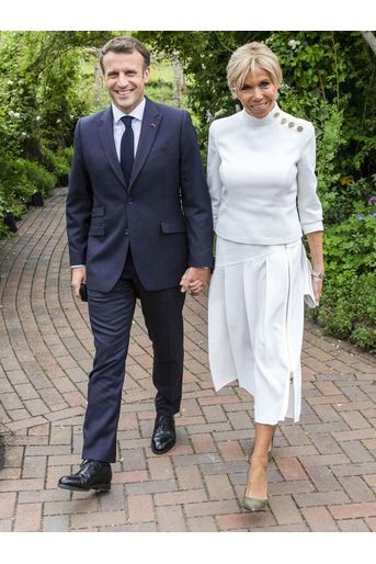 Le couple Macron vendredi à l&#039;Eden Project  pour le G7. 