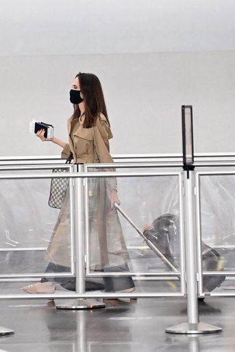 Angelina Jolie à l&#039;aéroport de New York-JFK avec ses enfants le 11 juin 2021