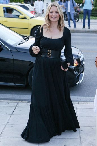 Virginie Efira au défilé Dior à Athènes le 17 juin 2021