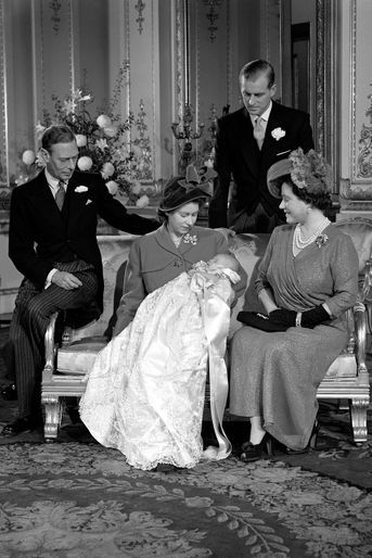 Le prince Philip lors du baptême du prince Charles, le 15 décembre 1947