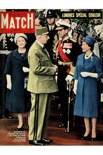 Le prince Philip et la reine Elizabeth II recevant le président De Gaulle et son épouse à Londres, en couverture du Paris Match n°575 du 16 avril 1960.