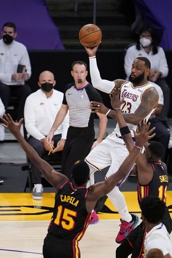 LeBron James lors du match des Lakers face à Atlanta à Los Angeles le 20 mars 2021