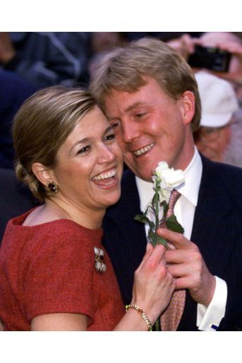 Maxima Zorreguieta et le prince Willem-Alexander des Pays-Bas le 30 mars 2001, jour de l&#039;annonce de leurs fiançailles