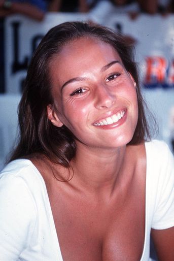 Vanessa Demouy lors d&#039;une soirée à Saint-Tropez en 1994