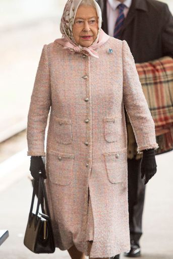 La reine Elizabeth II, le 17 décembre 2015