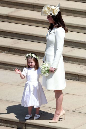 Kate Middleton avec la princesse Charlotte au mariage des Sussex en mai 2018